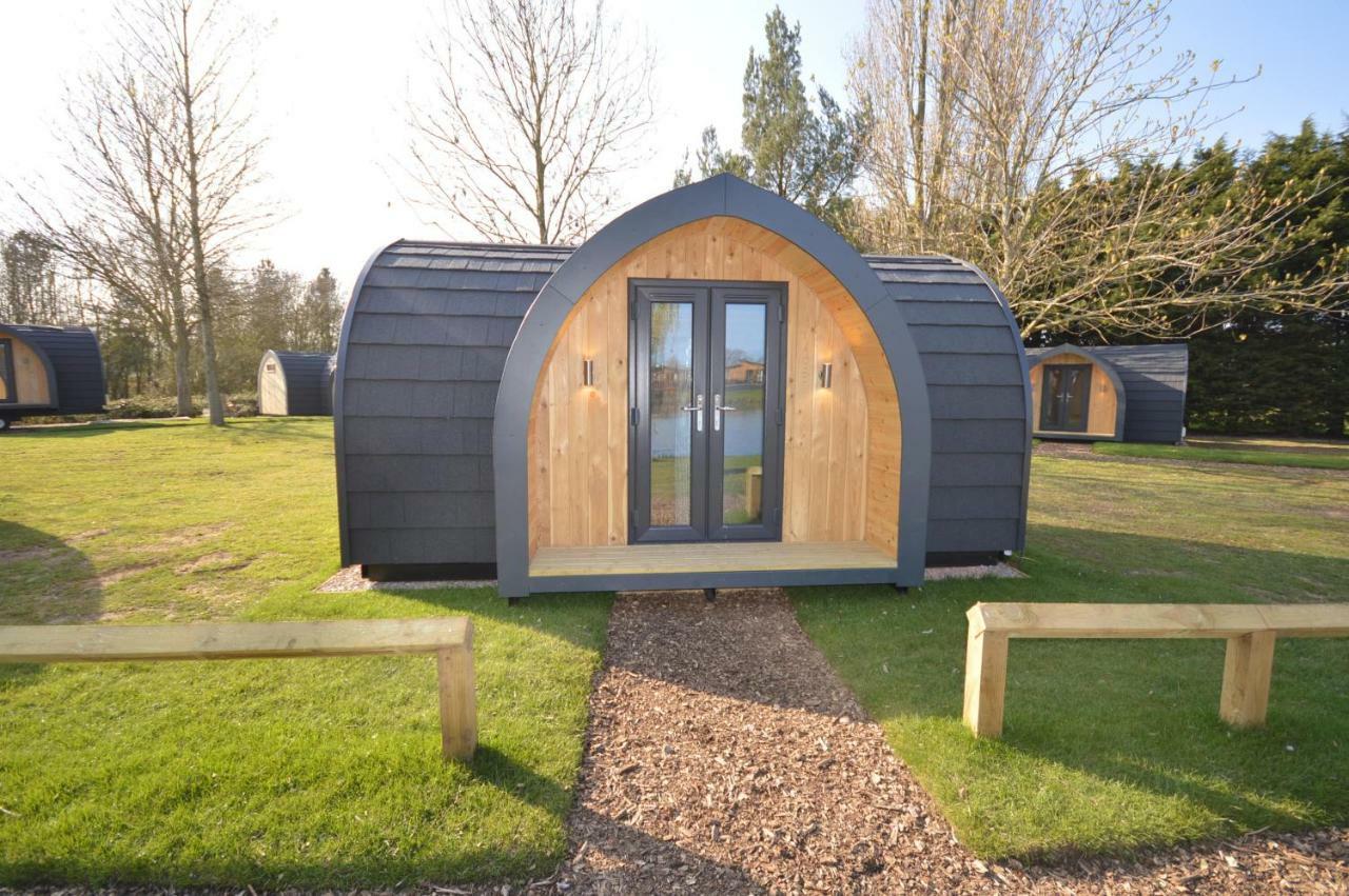 Camping Pods, Carlton Meres Holiday Park Rendham ภายนอก รูปภาพ